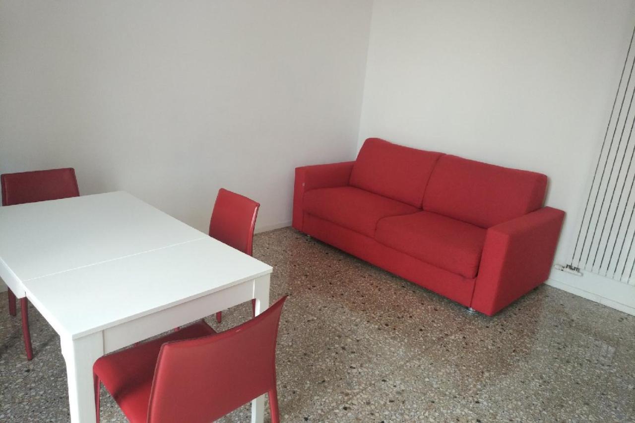 Apartment Via Raffaele Balestra Рим Экстерьер фото